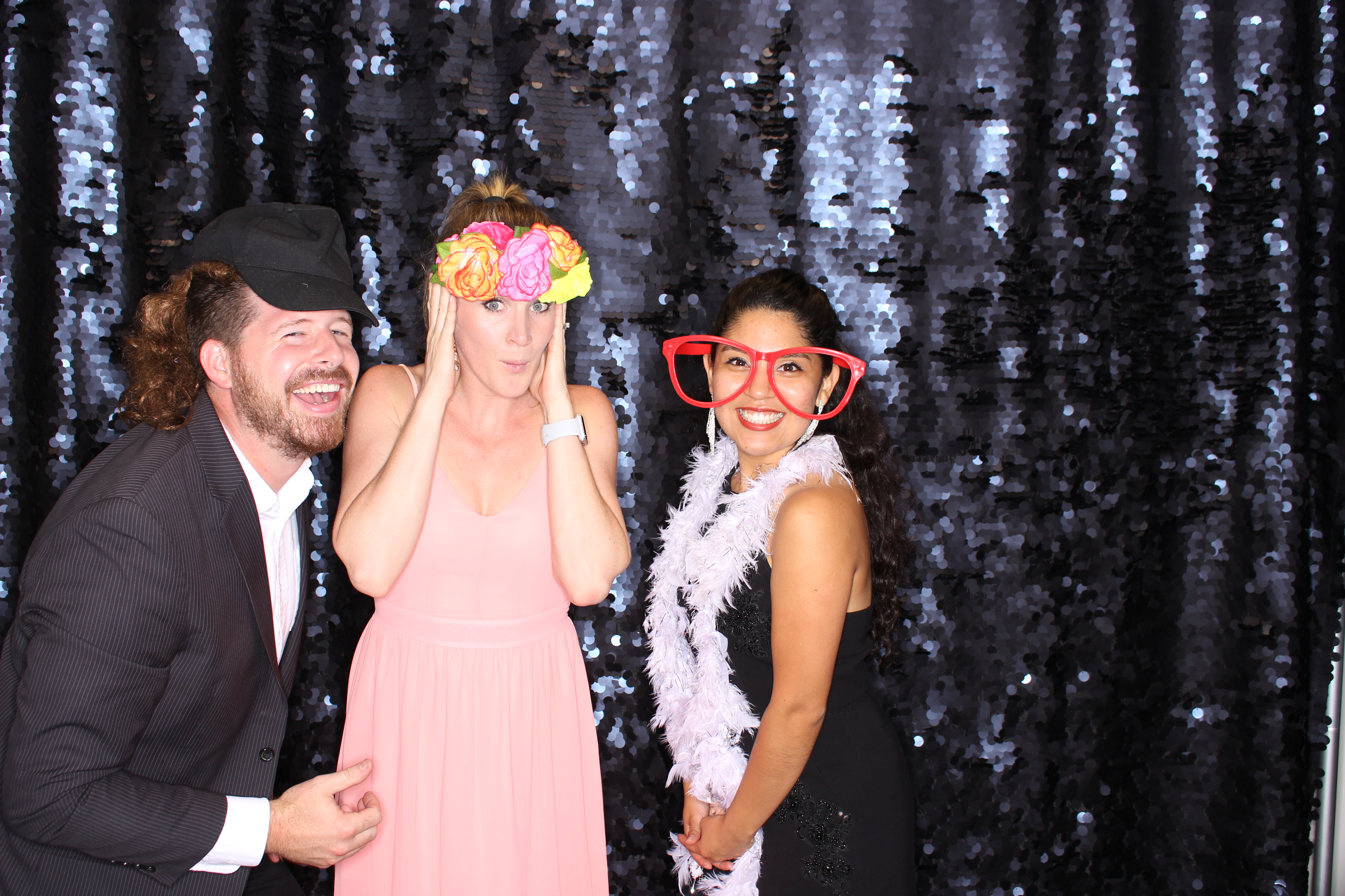 Three Points Wedding Reception And Photo Booth Banana Who